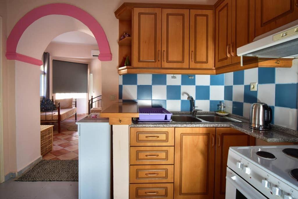 Nafsikas Apartment - Ipsos Beach 외부 사진