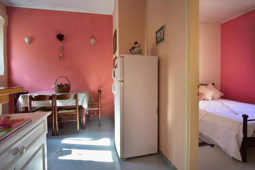 Nafsikas Apartment - Ipsos Beach 외부 사진